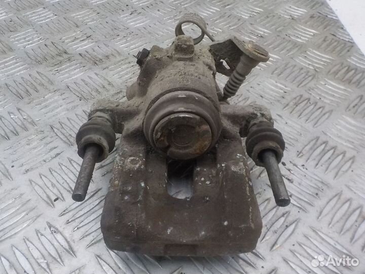 Суппорт тормозной задний правый Peugeot 308 2007