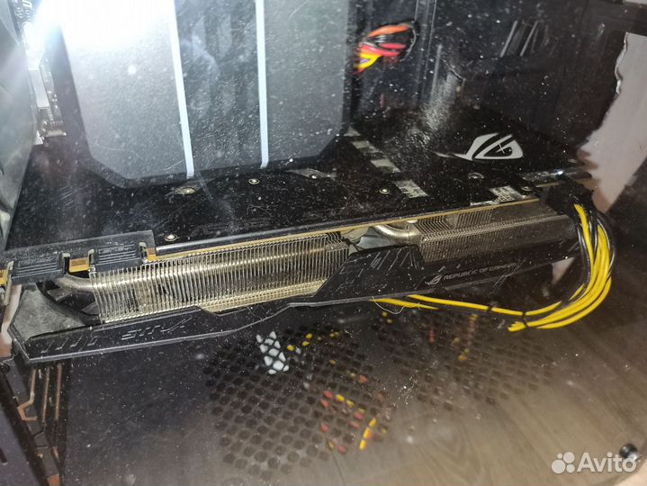 Видеокарта GTX 1070 strix 8 GB