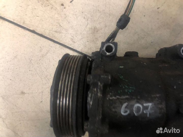 Компрессор кондиционера Peugeot 607