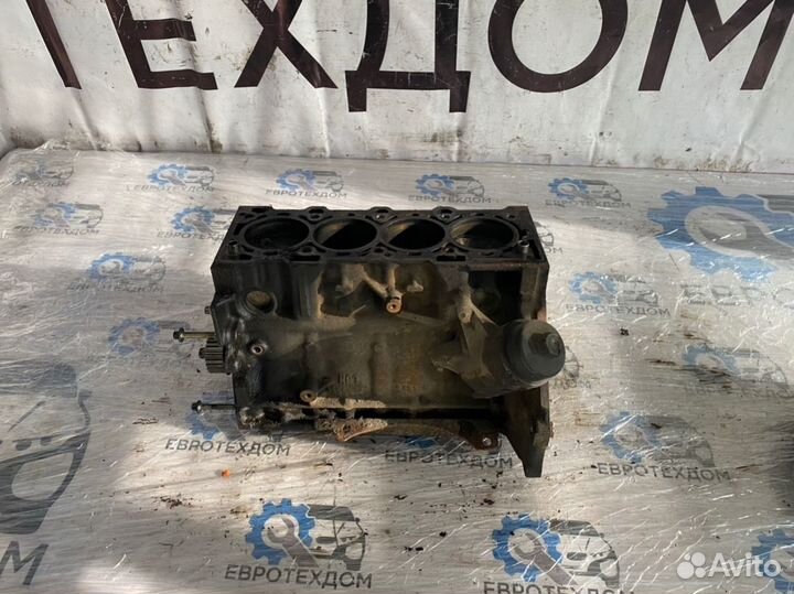 Блок двигателя Opel Astra H Z16XEP 2006