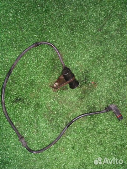 Датчик abs передний правый Mercedes-Benz E-Class