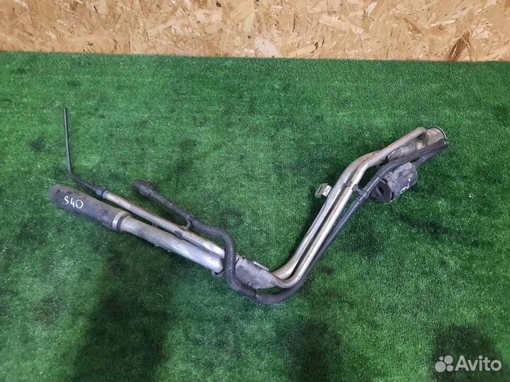 Горловина топливного бака volvo S40