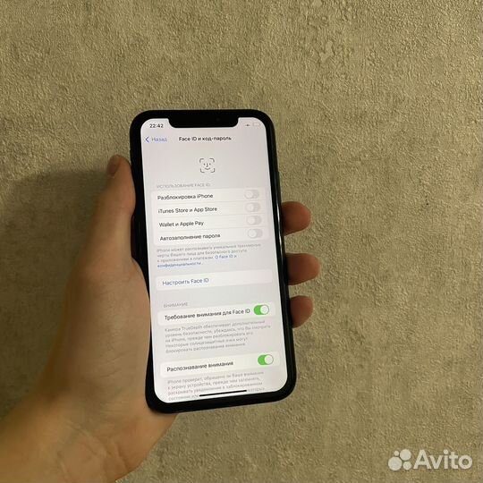 iPhone Xr, 64 ГБ