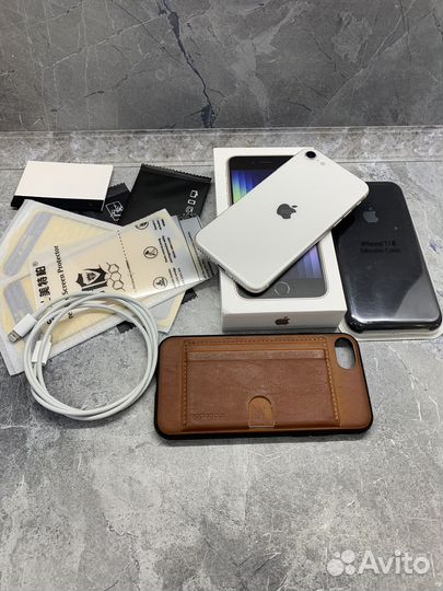 iPhone SE (2022), 64 ГБ