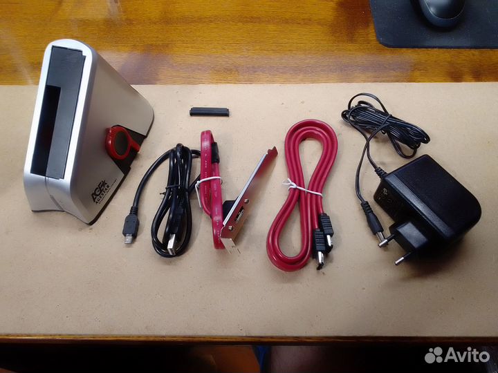 Док-станция HDD/SSD 2.5 3.5