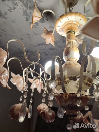 Люстра 4 плафона