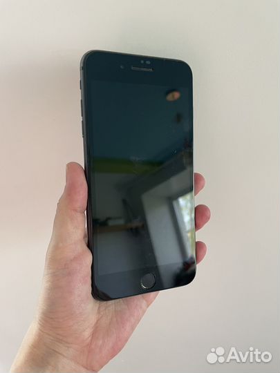 iPhone 8 Plus, 256 ГБ