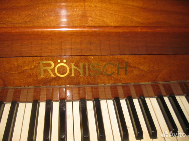 Немецкое пианино Ronisch времен СССР