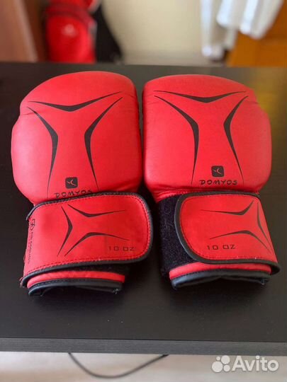 Боксёрские перчатки 10 OZ