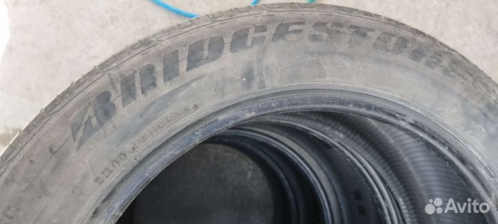 Bridgestone Dueler H/P 225/55 R18 V