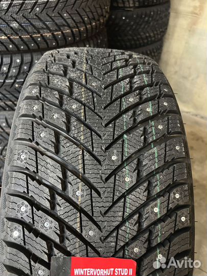 iLink Wintervorhut Stud II 245/45 R20 111T