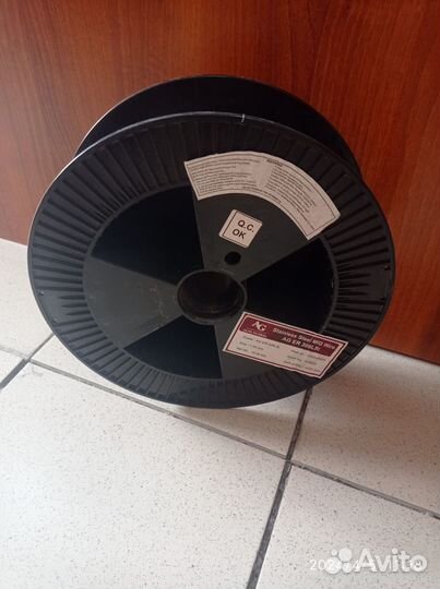 Катушка пластиковая