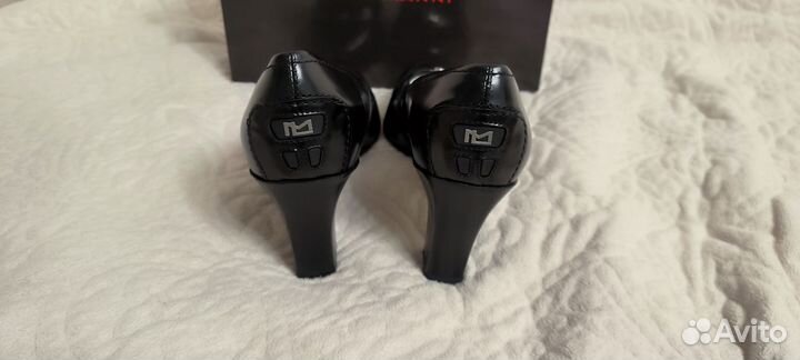 Туфли женские 39 размер новые Италия кожа