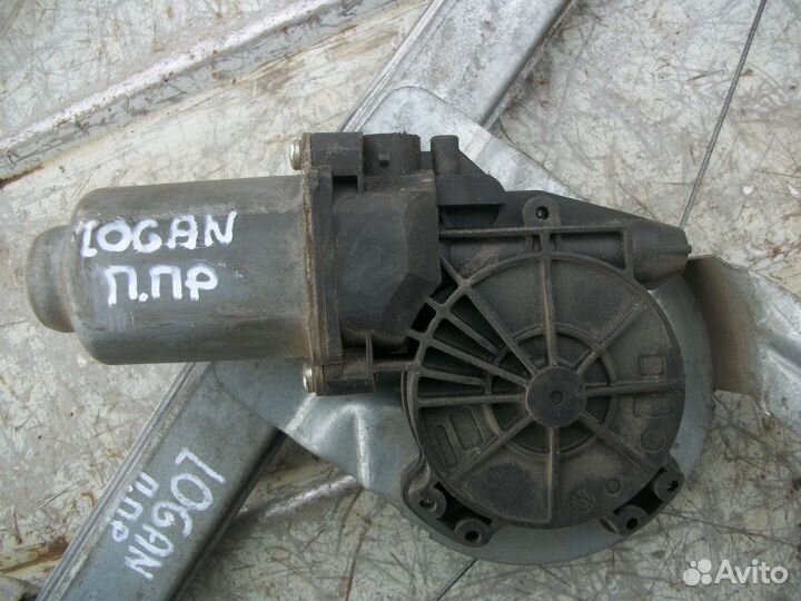 Стеклоподъемник передний правый Рено Логан