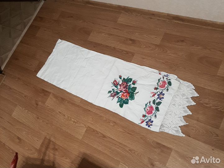 Вышитые рушники