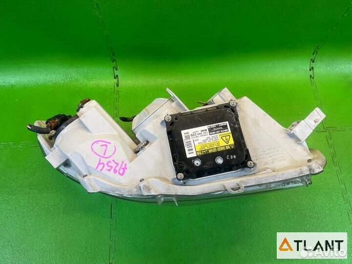 Фара передняя левая toyota corolla axio