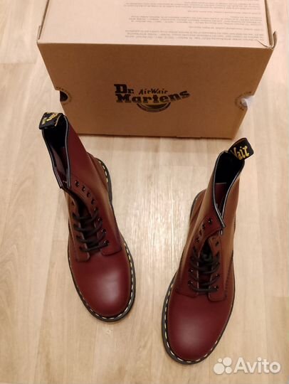 Ботинки Dr. Martens 1460 cherry red