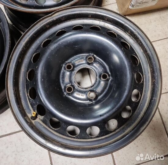 Диск штамп R15 5x112 ET47 D57.1 6J VW