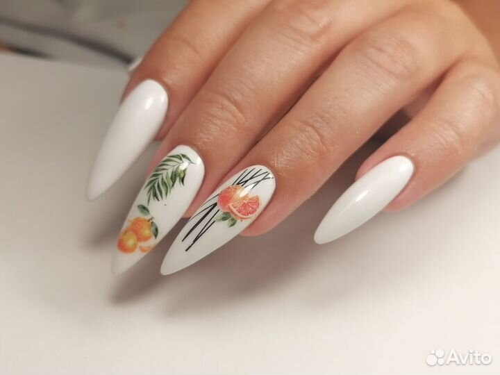 Мастер маникюра и педикюра