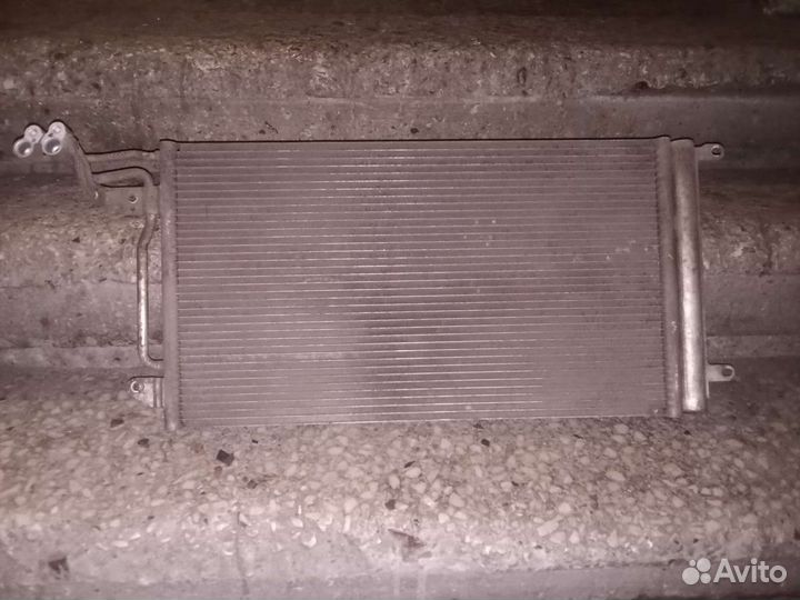 Радиатор кондиционера шкода