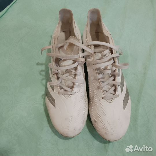 Бутсы adidas predator