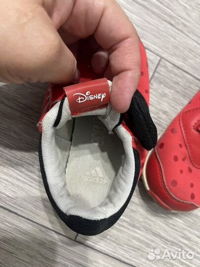 Кроссовки для девочки 26 размер