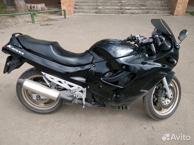 Suzuki gsx750f Katana