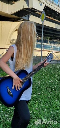 Гитара новая