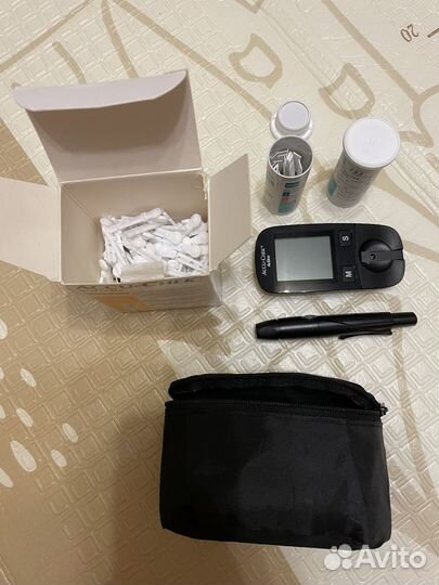 Глюкометр Акку-Чек Актив с расходниками