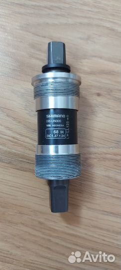Каретка для велосипеда Shimano 68*122.5(123LL)