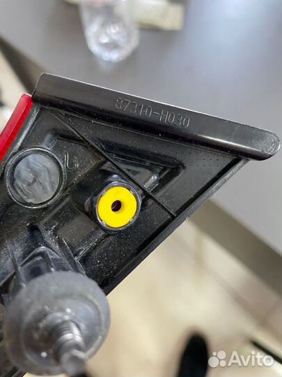 Фонарь в крышку багажника KIA RIO Xline