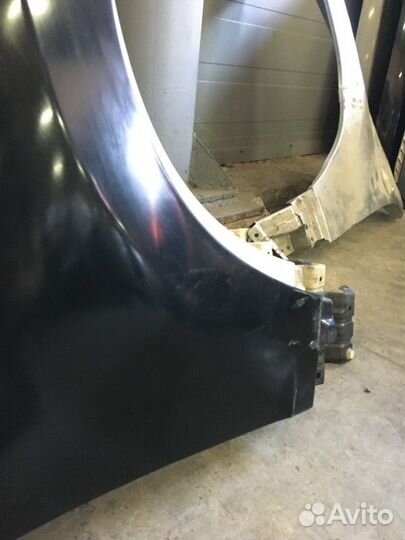 Крыло переднее правое Suzuki Grand Vitara