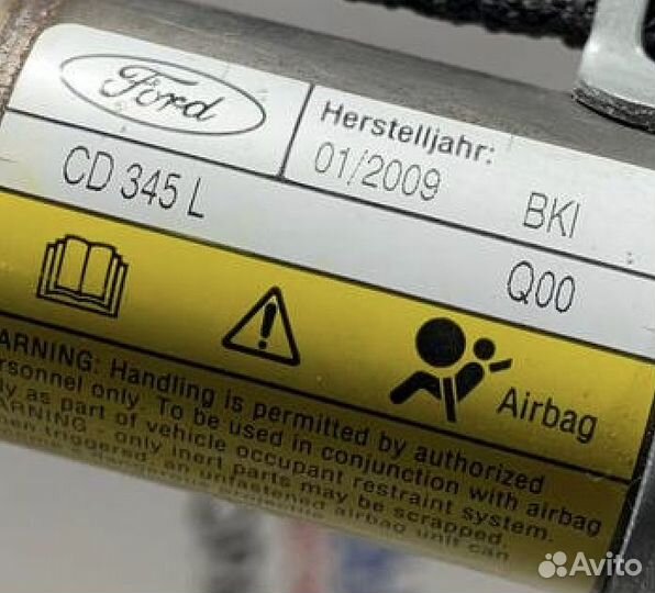 Шторка безопасности Ford Mondeo 4