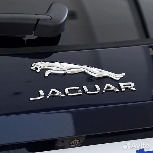 Металлическая наклейка на авто ягуар золото