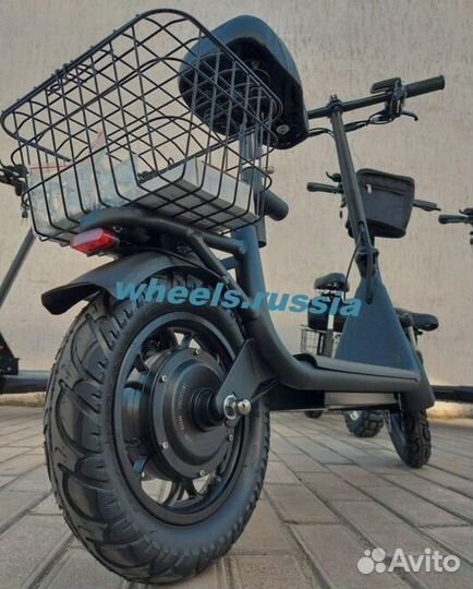 Электросамокат C1 Plus