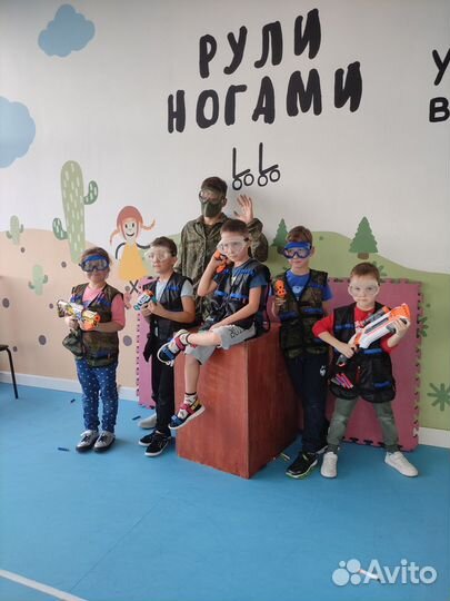 День рождение, мероприятие в стиле нерф-батла