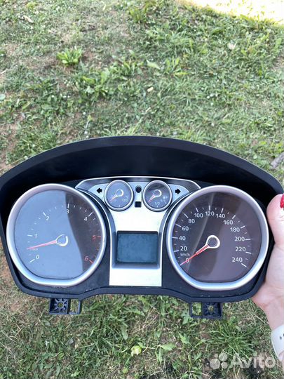 Панель приборов Ford kuga 2008-2012