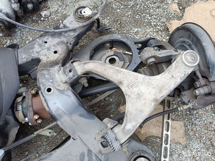 Балка задняя Nissan Cedric HY34