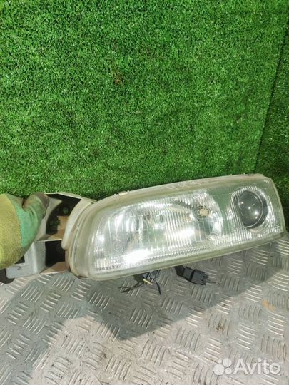 Фара Mazda 626 (1992-1997)