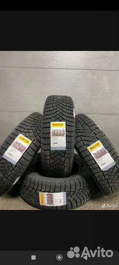 Pirelli Ice Zero FR 235/55 R19 105H