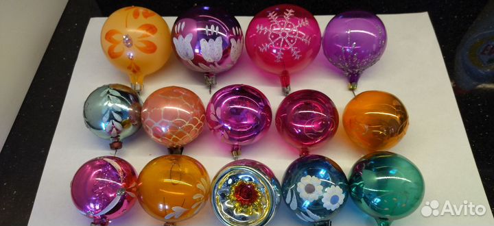 Ёлочные игрушки шары 14 шт одним лотом СССР стекл