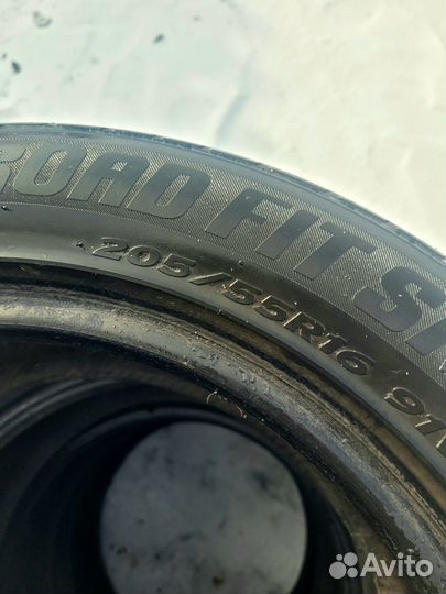 RoadX RX Frost Arctic 205/55 R16