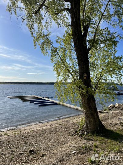 Места для лодок в яхт-клубе на 9 просеке