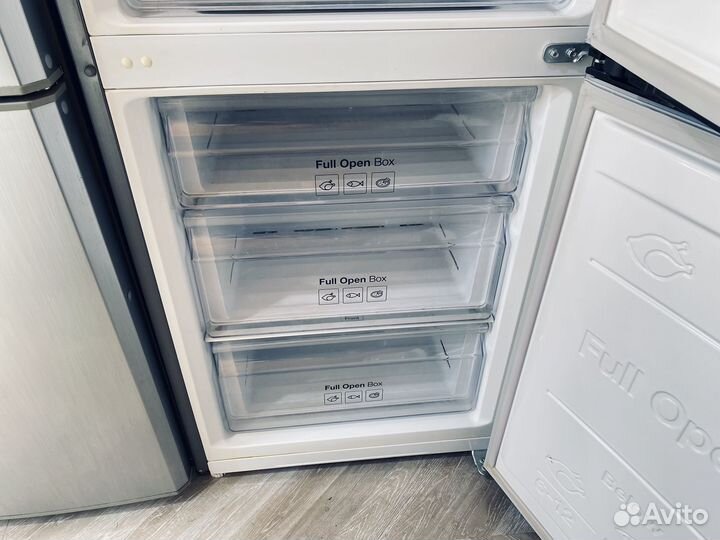 Холодильник Samsung Digital Inverter