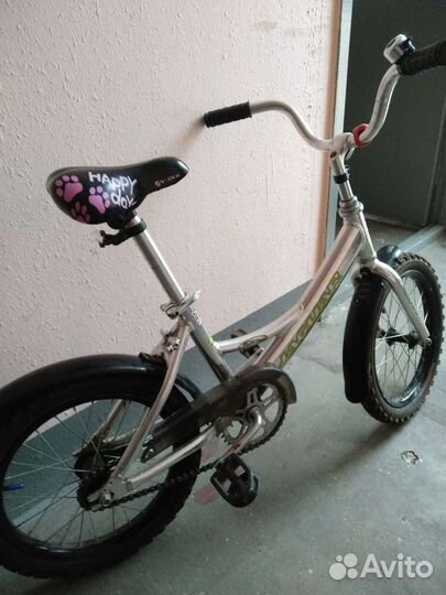 Детский велосипед 16