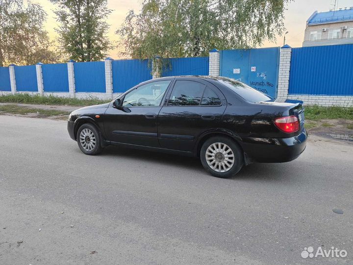 Nissan Almera 1.8 МТ, 2005, 274 000 км