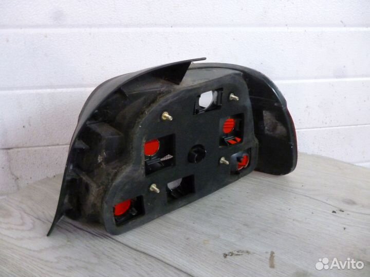 Фонарь задний левый Bmw 5 Е39