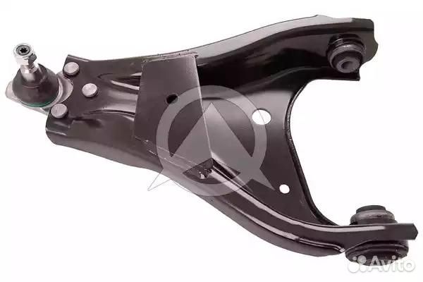 Рычаг подвески левый с шаровой опорой