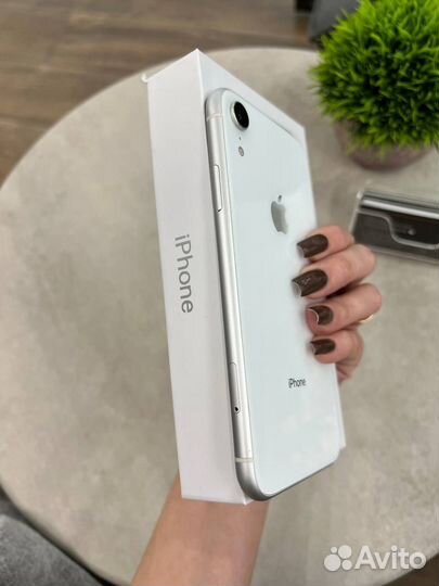 iPhone Xr, 128 ГБ