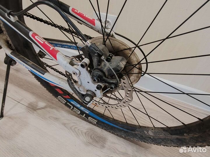 2 велосипеда, самокат